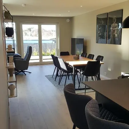 I Sogne Sorlandet Tilgang Til Basseng Boblebad Badstu بيت للعطل كريستينساند